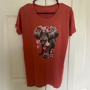 Graphic tee
